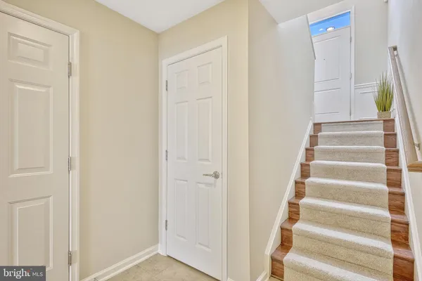 $3,425 | 22464 Faith Terrace, Brambleton, VA 20148