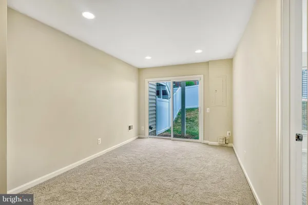 $3,425 | 22464 Faith Terrace, Brambleton, VA 20148