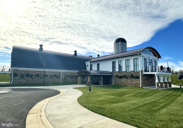 $3,425 | 22464 Faith Terrace, Brambleton, VA 20148