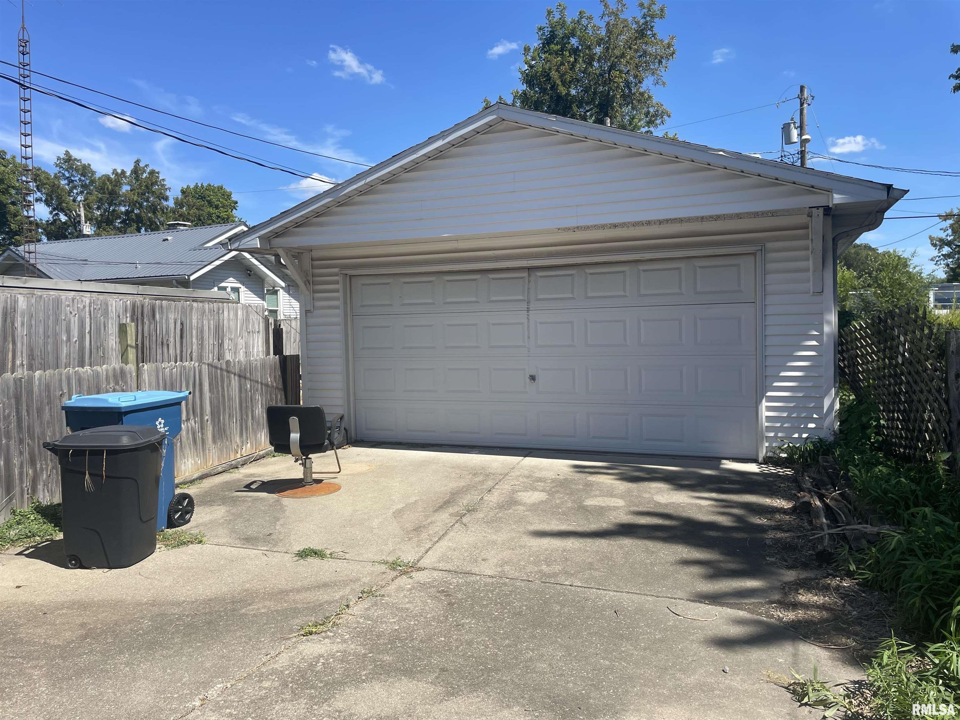 2408 South 4th Street Springfield, IL 62703 - Photo 11 of 28