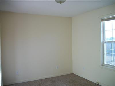 Rear bedroom