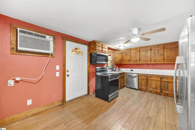 $195,000 | 472 Budner Drive, Westminster, SC 29693