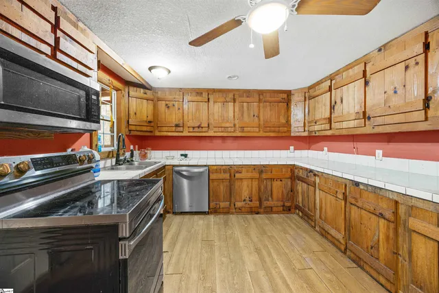 $195,000 | 472 Budner Drive, Westminster, SC 29693