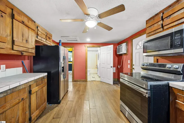 $195,000 | 472 Budner Drive, Westminster, SC 29693