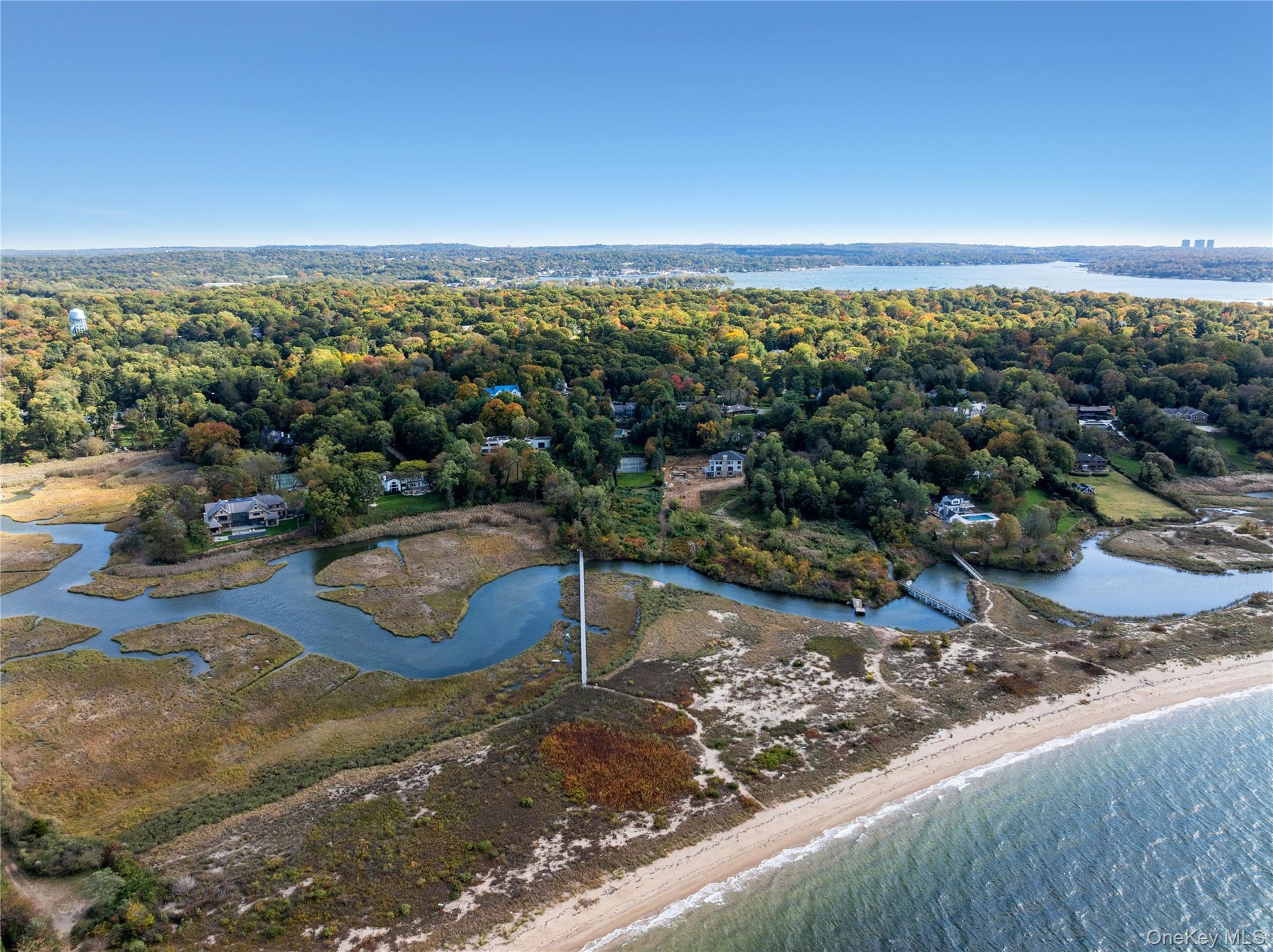 25 Soundview Lane Sands Point, NY 11050 - Photo 41 of 43 a view of a city