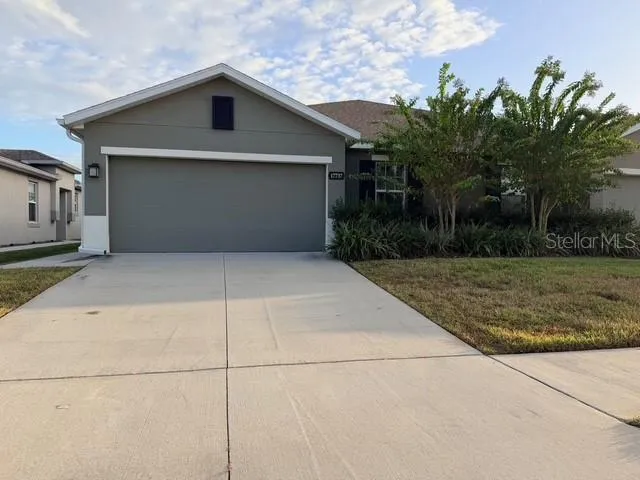 $2,300 | 17737 Turning Leaf Circle, Land O Lakes, FL 34638