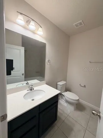 $2,300 | 17737 Turning Leaf Circle, Land O Lakes, FL 34638