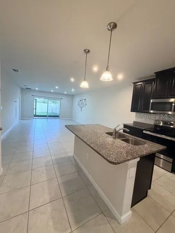 $2,300 | 17737 Turning Leaf Circle, Land O Lakes, FL 34638