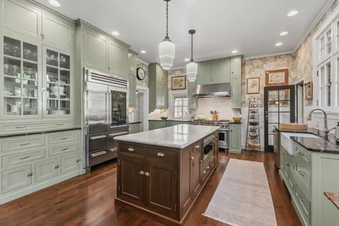 $1,999,000 | 3565 North Lake Drive, Shorewood, WI 53211