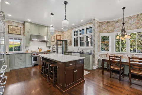 $1,999,000 | 3565 North Lake Drive, Shorewood, WI 53211