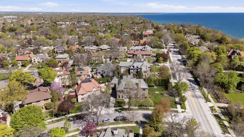 $1,999,000 | 3565 North Lake Drive, Shorewood, WI 53211