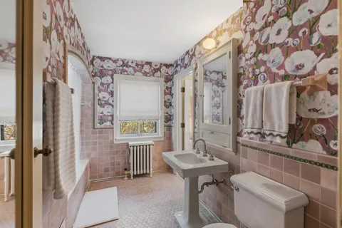$1,999,000 | 3565 North Lake Drive, Shorewood, WI 53211