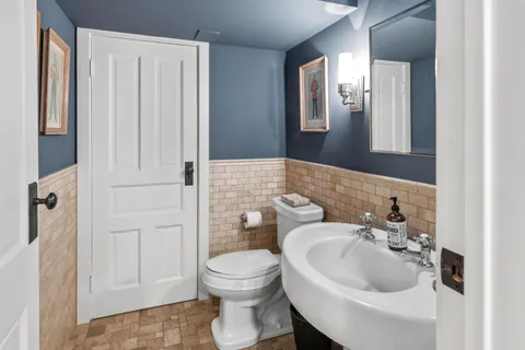 $1,999,000 | 3565 North Lake Drive, Shorewood, WI 53211