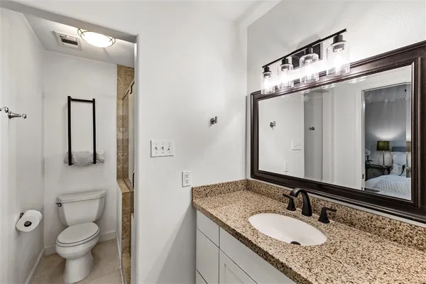 $3,000 | 2512 Azalea Court, Galveston, TX 77551