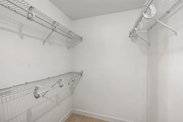 $3,000 | 2512 Azalea Court, Galveston, TX 77551