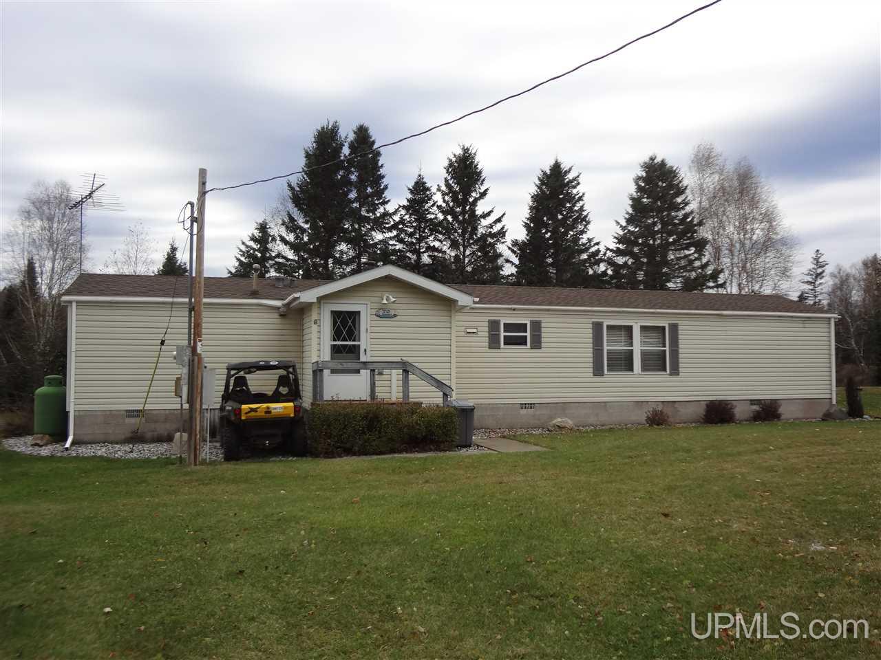 N13515 Newberg Road, Unit 8 Channing, MI 49815 - Photo 9 of 48