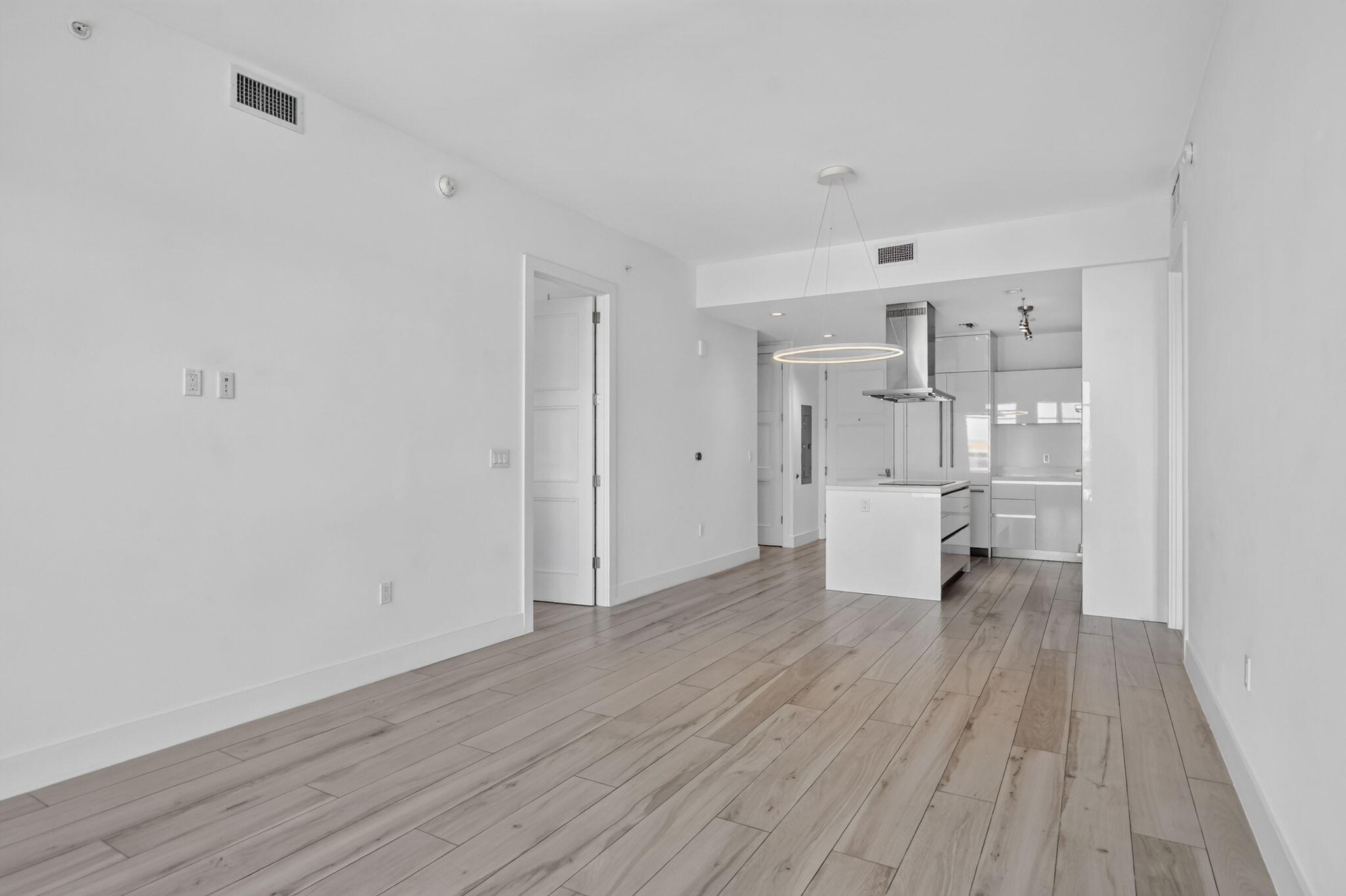 155 East Boca Raton Road, Unit 1019 Boca Raton, FL 33432 - Photo 10 of 55 10-web-or-mls-DSC_5423