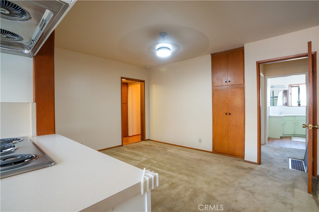 12315 Pomering Road Downey, CA 90242 - Photo 15 of 46