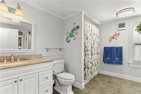 $10,000 | 5 Parkview Road, Norwalk, CT 06853