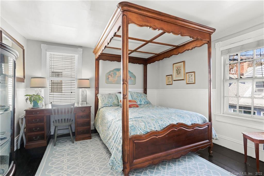 5 Parkview Road Norwalk, CT 06853 - Photo 20 of 38 a bedroom with a bed and a window