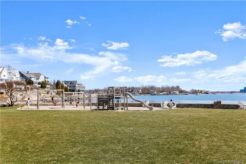 $10,000 | 5 Parkview Road, Norwalk, CT 06853