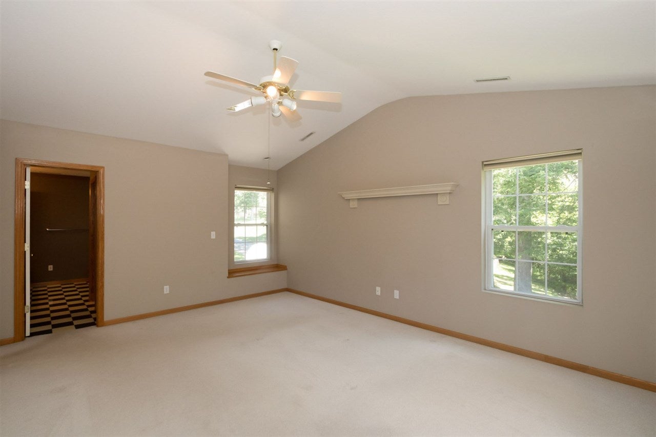 3043 Sandy Beach Road Northeast Swisher, IA 52338 - Photo 8 of 9 Gallery Image 8