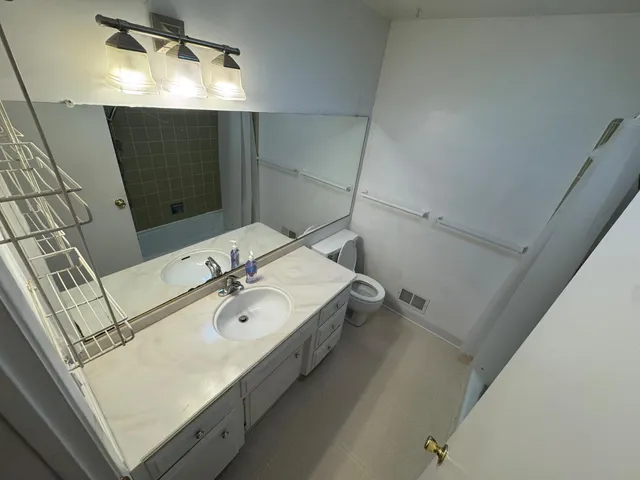 a view of walk in closet