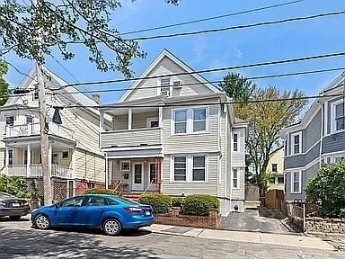 $3,300 | 17 Cypress Street, Unit 2, Somerville, MA 02143