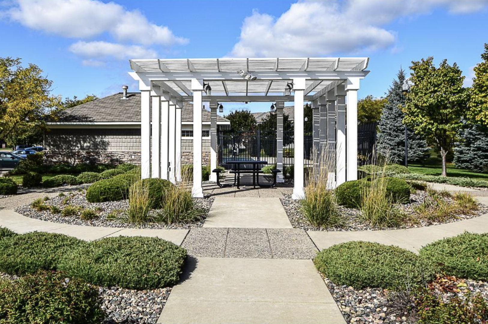 6869 Folkestone Road, Unit 614 Apple Valley, MN 55124 - Photo 14 of 15