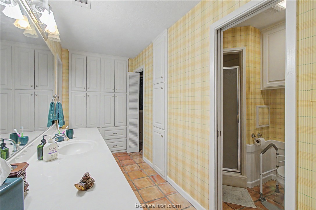 7097 Batts Ferry Road College Station, TX 77845 - Photo 11 of 36 Gallery Image 11