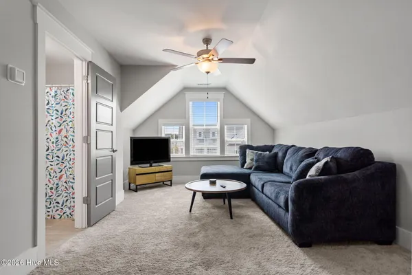 $745,900 | 105 East Keel Drive, Hampstead, NC 28443