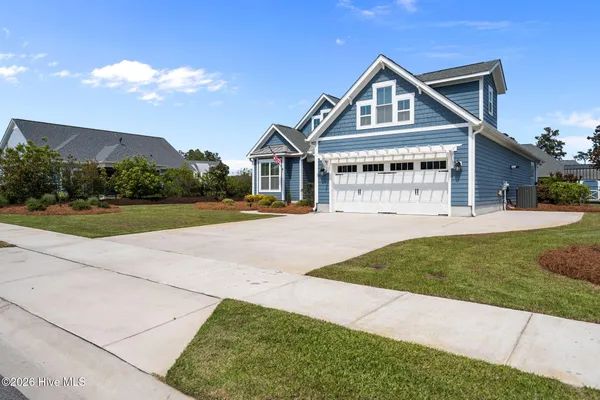 $745,900 | 105 East Keel Drive, Hampstead, NC 28443
