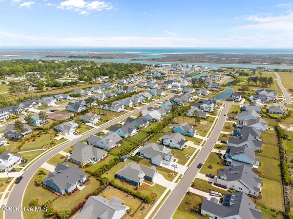 $745,900 | 105 East Keel Drive, Hampstead, NC 28443