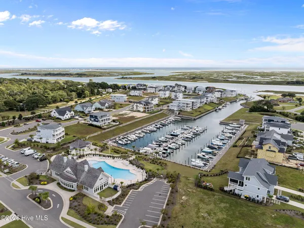 $745,900 | 105 East Keel Drive, Hampstead, NC 28443