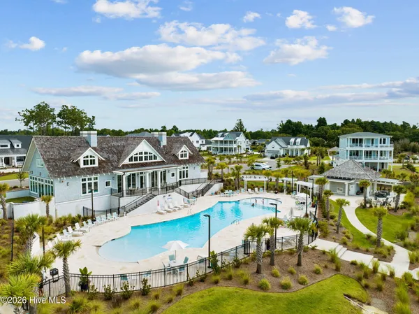 $745,900 | 105 East Keel Drive, Hampstead, NC 28443