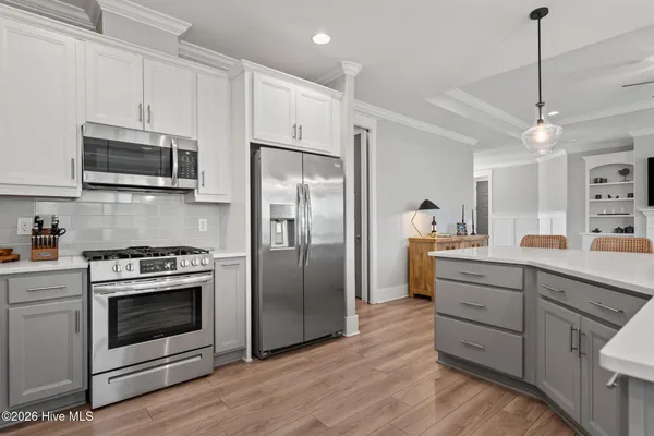 $745,900 | 105 East Keel Drive, Hampstead, NC 28443