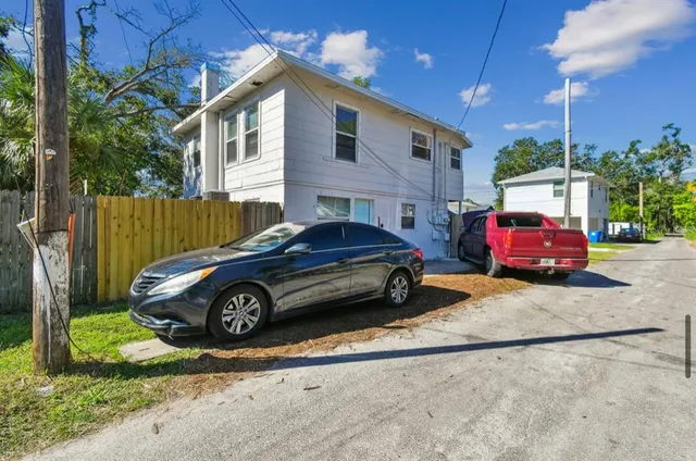 $369,400 | 725 21st Avenue South, St. Petersburg, FL 33705