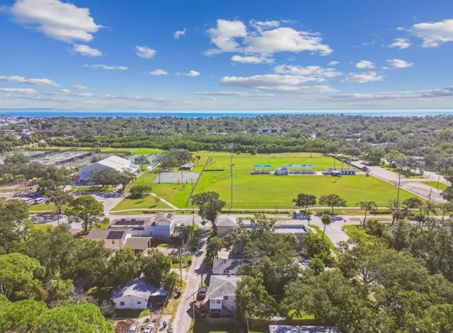 $369,400 | 725 21st Avenue South, St. Petersburg, FL 33705