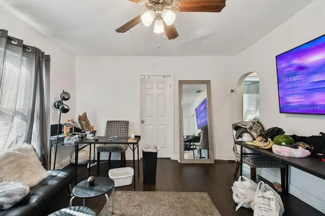 $369,400 | 725 21st Avenue South, St. Petersburg, FL 33705