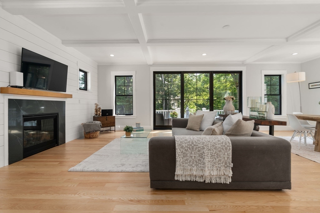 14 Hunnewell Street Needham, MA 02494 - Photo 14 of 39 Gallery Image 14