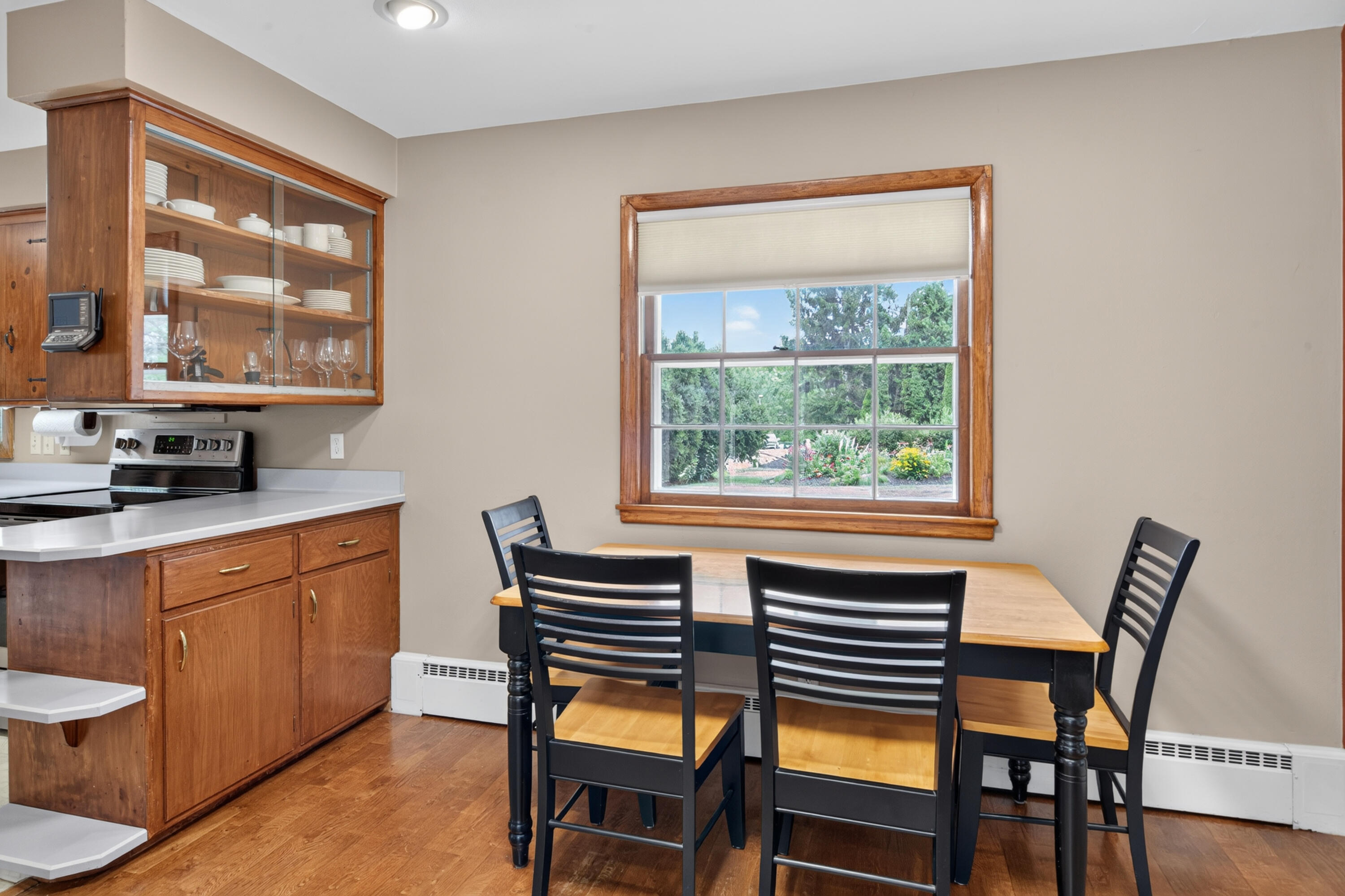 5106 Columbia Road Cedarburg, WI 53012 - Photo 9 of 42 DSC05143