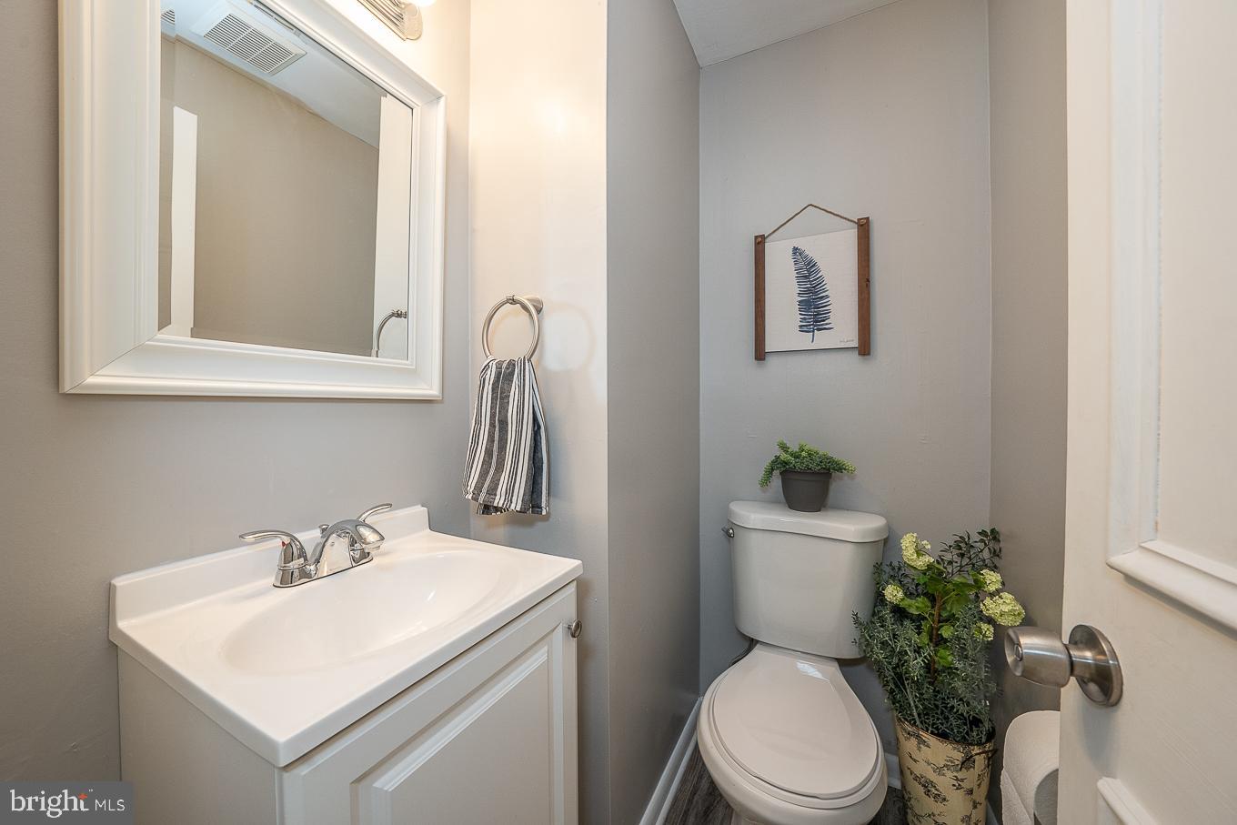 315 South Valley Forge Road Devon, PA 19333 - Photo 20 of 40 First Floor Powder Room