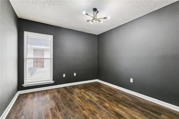 $1,400 | 241 Helen Street, Unit 4D, Terrytown, LA 70056