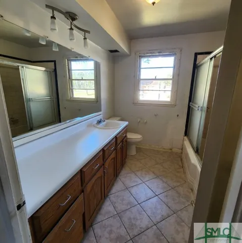 $204,000 | 2223 Armstrong Drive, Savannah, GA 31404