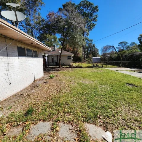 $204,000 | 2223 Armstrong Drive, Savannah, GA 31404