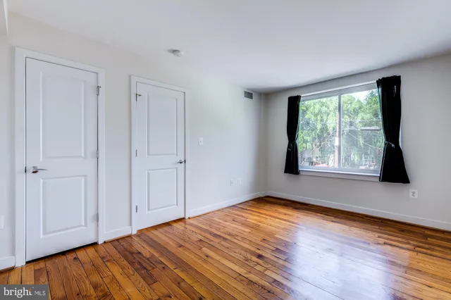 $2,200 | 420 16th Street Southeast, Unit 208, Washington, DC 20003