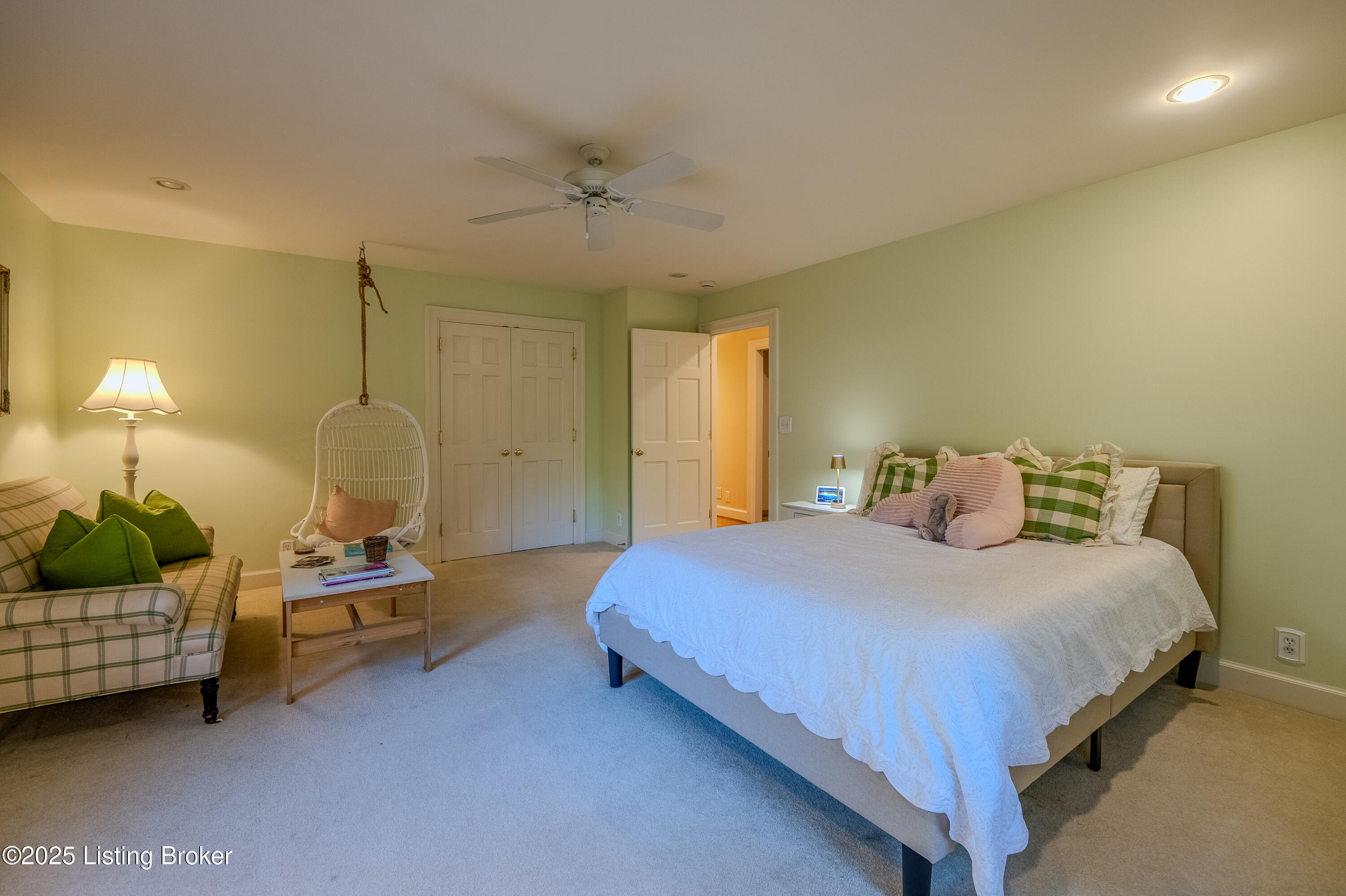 320 Mockingbird Hill Road Louisville, KY 40207 - Photo 49 of 68 A7405524-HDR