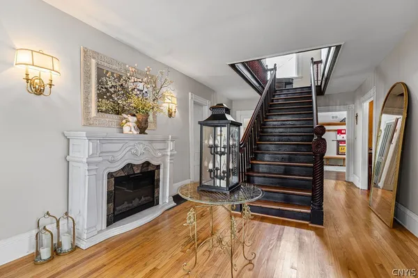 $579,900 | 54 West 5th Street, Oswego, NY 13126