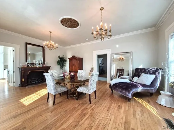 $579,900 | 54 West 5th Street, Oswego, NY 13126