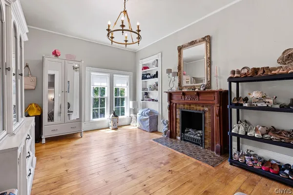 $579,900 | 54 West 5th Street, Oswego, NY 13126